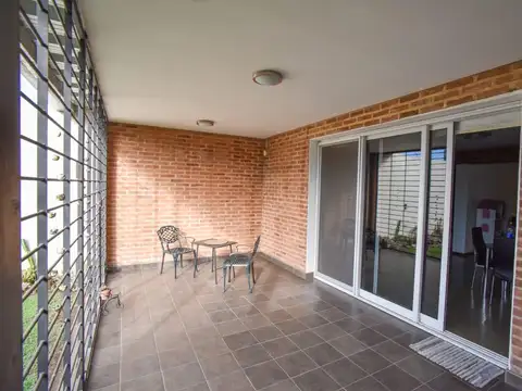 Casa en venta en Colón al 2000 - Santo Tomé