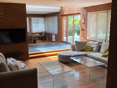 Casa en Alquiler al Noroeste