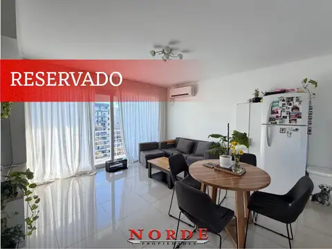 VENTA • DEPARTAMENTO • VILLA LURO • DOS AMBIENTES • TERRAZA • COCHERA