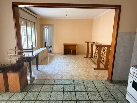 Depto Tipo Casa en Alquiler de 3 ambientes