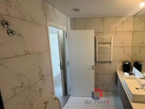 Departamento en Alquiler de 4 ambientes