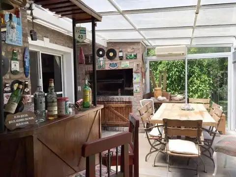 LAREU Propiedades - Casa en venta en La Delfina