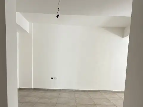 C. Dr. Juan Felipe Aranguren 100