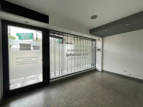 Local en Alquiler en Centro  - Campana, $ 750.000