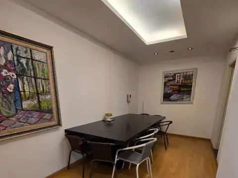 Oficina en Alquiler 50 años