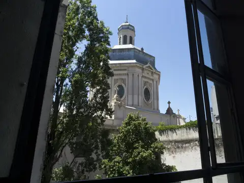 Defensa al 200, 3º piso