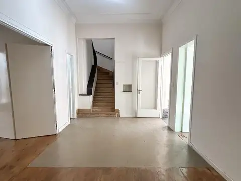 Depto Tipo Casa en Alquiler en Flores, $ 1.500.000