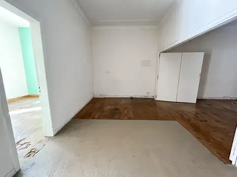 Depto Tipo Casa 6 ambientes con 2 baños