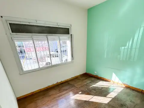 Depto Tipo Casa en Alquiler con 1 cocheras