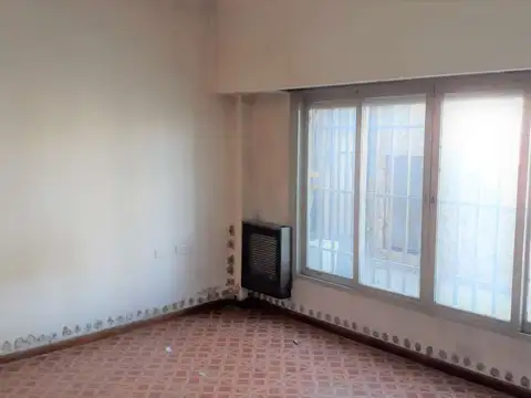 Casa en Venta en Moron, USD 84.000