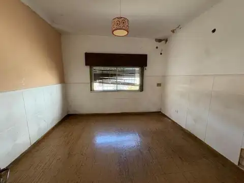 Casa en venta - 2 Dormitorios 1 Baño - Pergamino