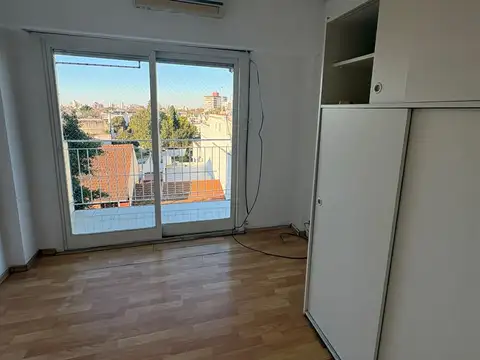 Departamento en Alquiler en Versalles, $ 550.000