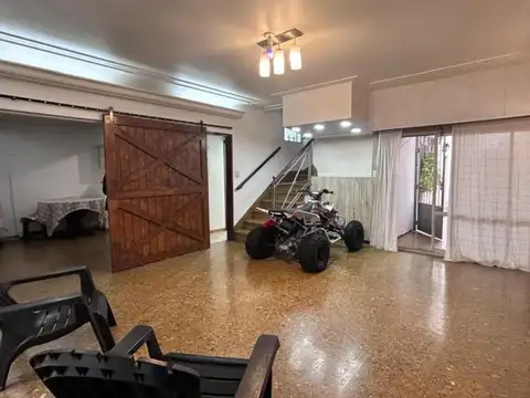 Depto Tipo Casa 5 ambientes con 1 baño