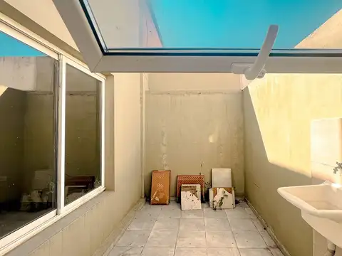 Depto Tipo Casa en Venta 6 años