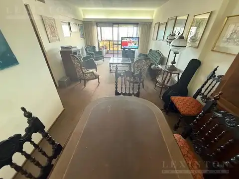 Departamento 4 ambientes con 2 baños