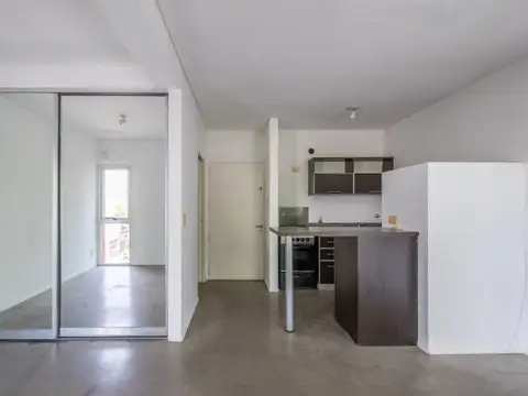 Monoambiente divisible - Balcón aterrazado - Muy luminoso - Apto crédito - Apto profesional