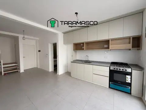 VENTA PH 2 AMB AL CONTRAFRENTE TERRAZA PROPIA EN DEVOTO