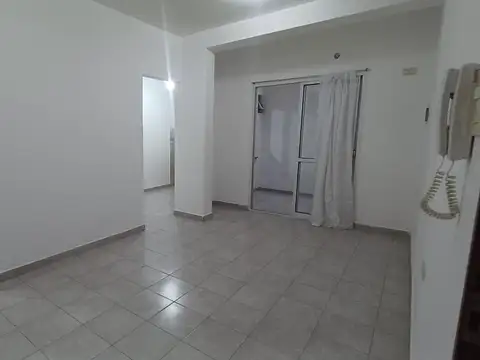 Rivadavia esquina Sup. Palmira 600, Piso 1