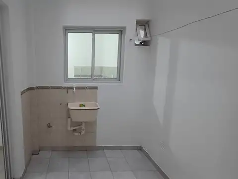 Departamento en Alquiler en Presidencia Roque Saenz Peña, $ 450.000