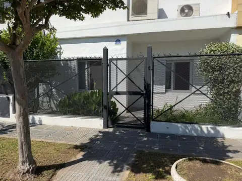 Casa en alquiler en Lujan