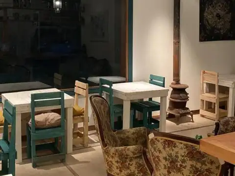 Bistró  en excelente Zona