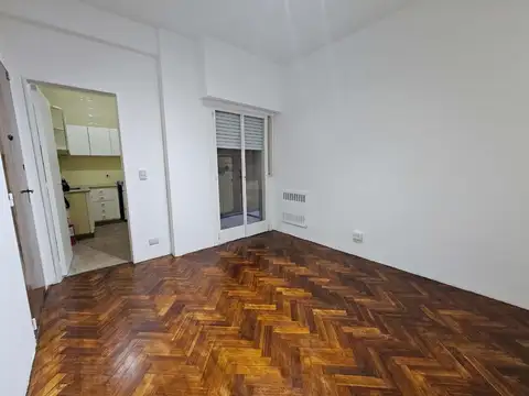 Oficina en Alquiler 55 años