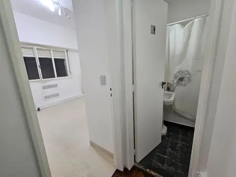 Oficina en Alquiler en Recoleta, $ 550.000