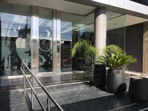 Av Rivadavia 13300, Piso 2