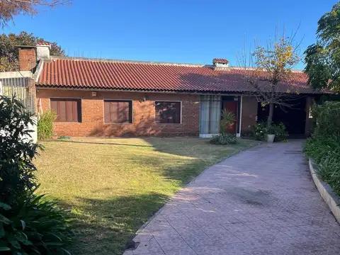 María Eugenia Vaz Ferreira 100