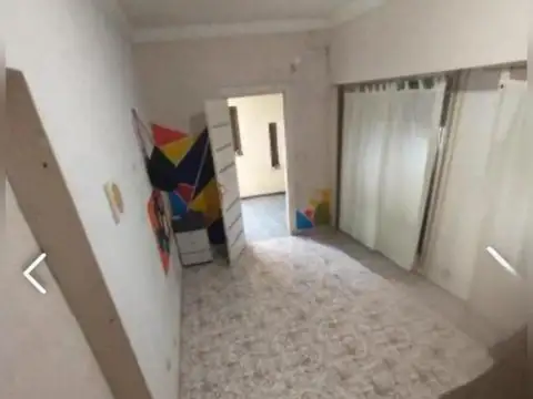Casa en Venta en Berazategui, USD 95.000
