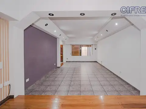 Depto Tipo Casa 4 ambientes con 3 baños