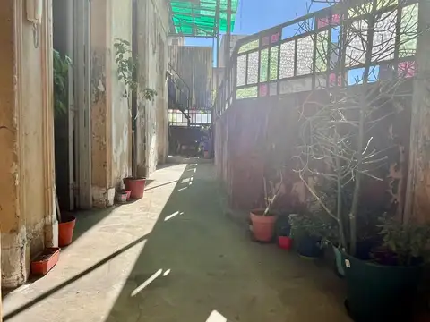 Depto Tipo Casa en Venta de 8 dormitorios