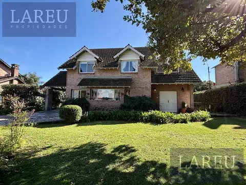 Casa en La Delfina en venta