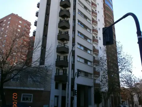 Semipiso