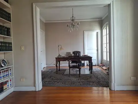 Departamento en Venta de 9 ambientes