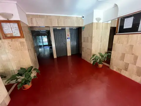 Avenida Bartolomé Mitre 2400