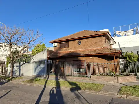 MORENO MARIANO 1000