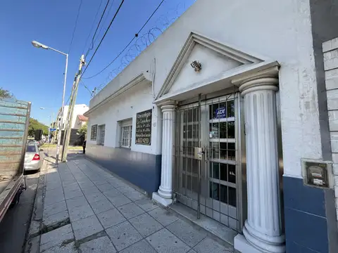 Fondo de comercio con propiedad. Centro medico Kinesiologico. Excelente ubicacion