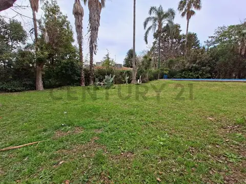 Terreno en Venta 20  mts Frente