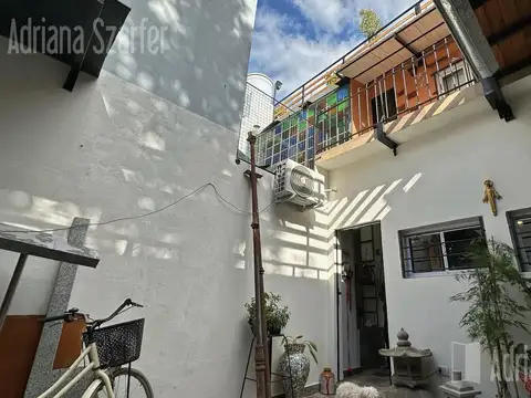 Depto Tipo Casa en Venta de 5 ambientes