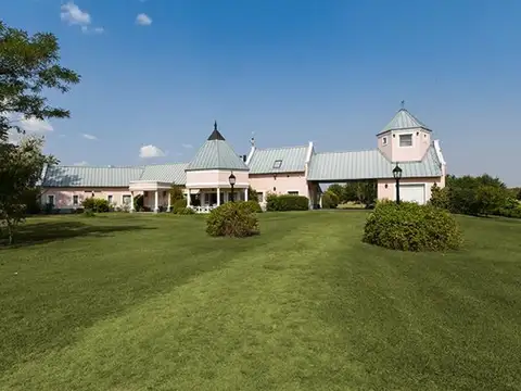 VENTA CAMPO DE 5,5 HS EN HARAS EL ARGENTINO  LUJAN