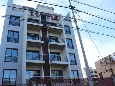 Miguel Angel 5565 , Piso 1