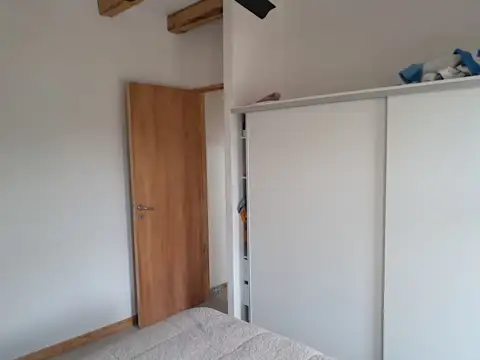 Casa en Alquiler con 1 cochera
