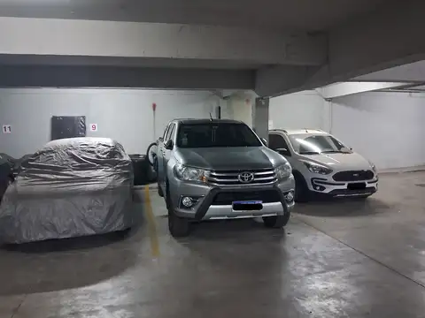 Cochera fija y cubierta en venta Almagro