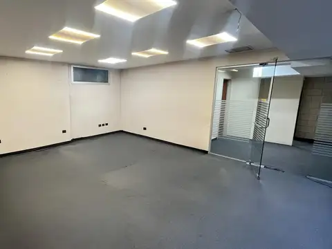 Oficina en Alquiler 8 años