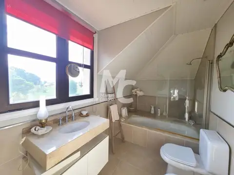 Departamento en Alquiler con 2 cocheras