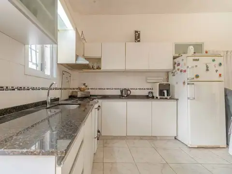 Depto Tipo Casa 7 ambientes con 3 baños