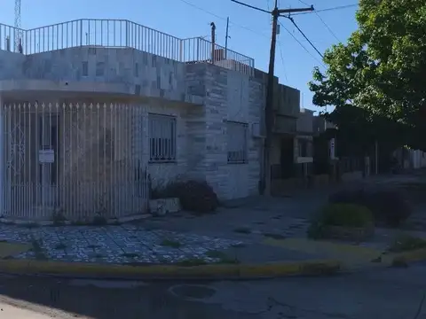 VENTA CASA 2 DORMITORIOS ARROYO SECO