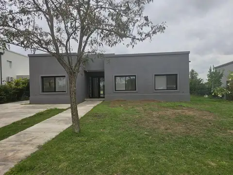 Casa a la venta en Cantón Islas