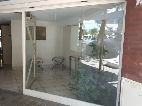 APTO PROFESIONAL. Departamento de 3 ambientes en duplex en excelente ubicacion.